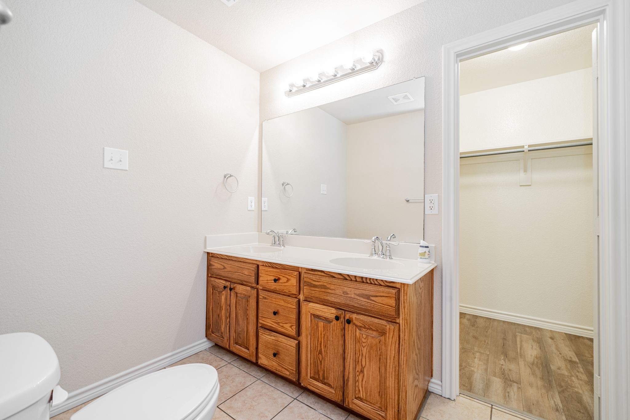 26 Duplex Portfolio Commerce TX 75428