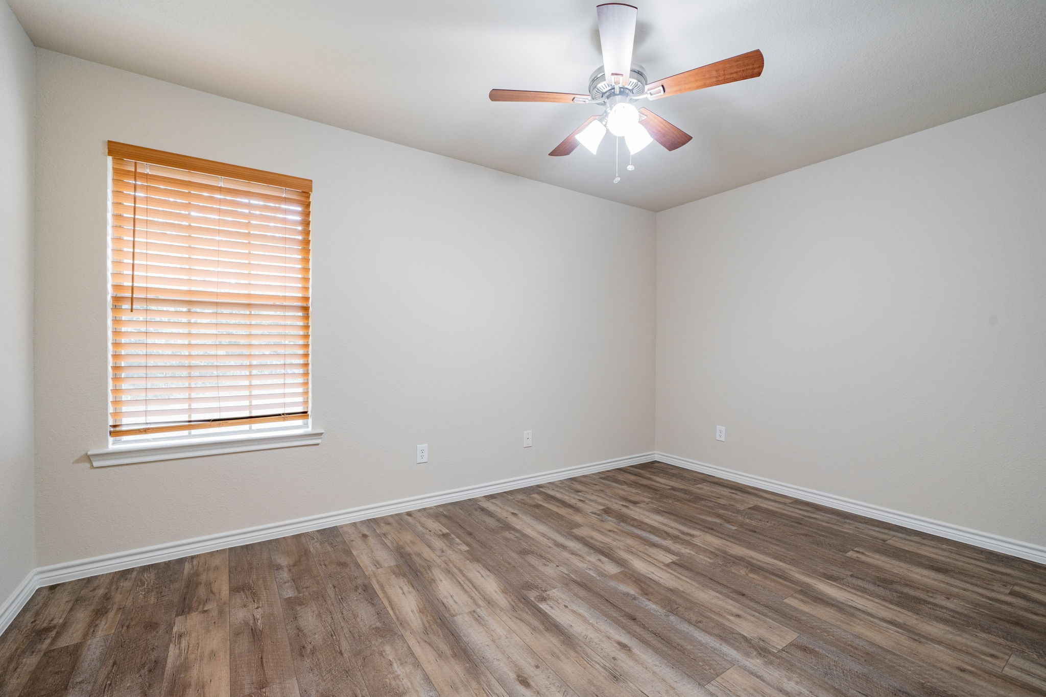 26 Duplex Portfolio Commerce TX 75428