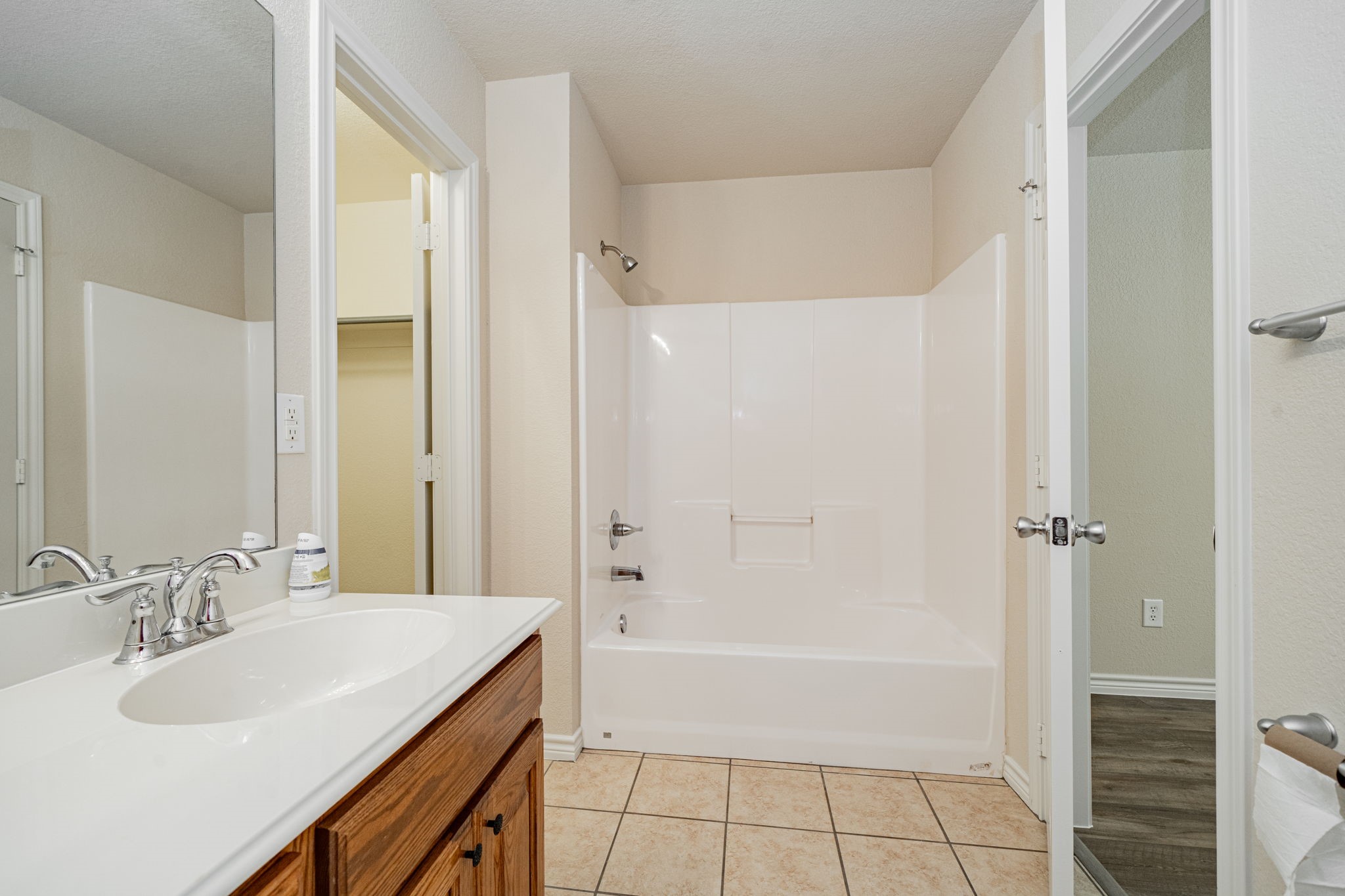 26 Duplex Portfolio Commerce TX 75428