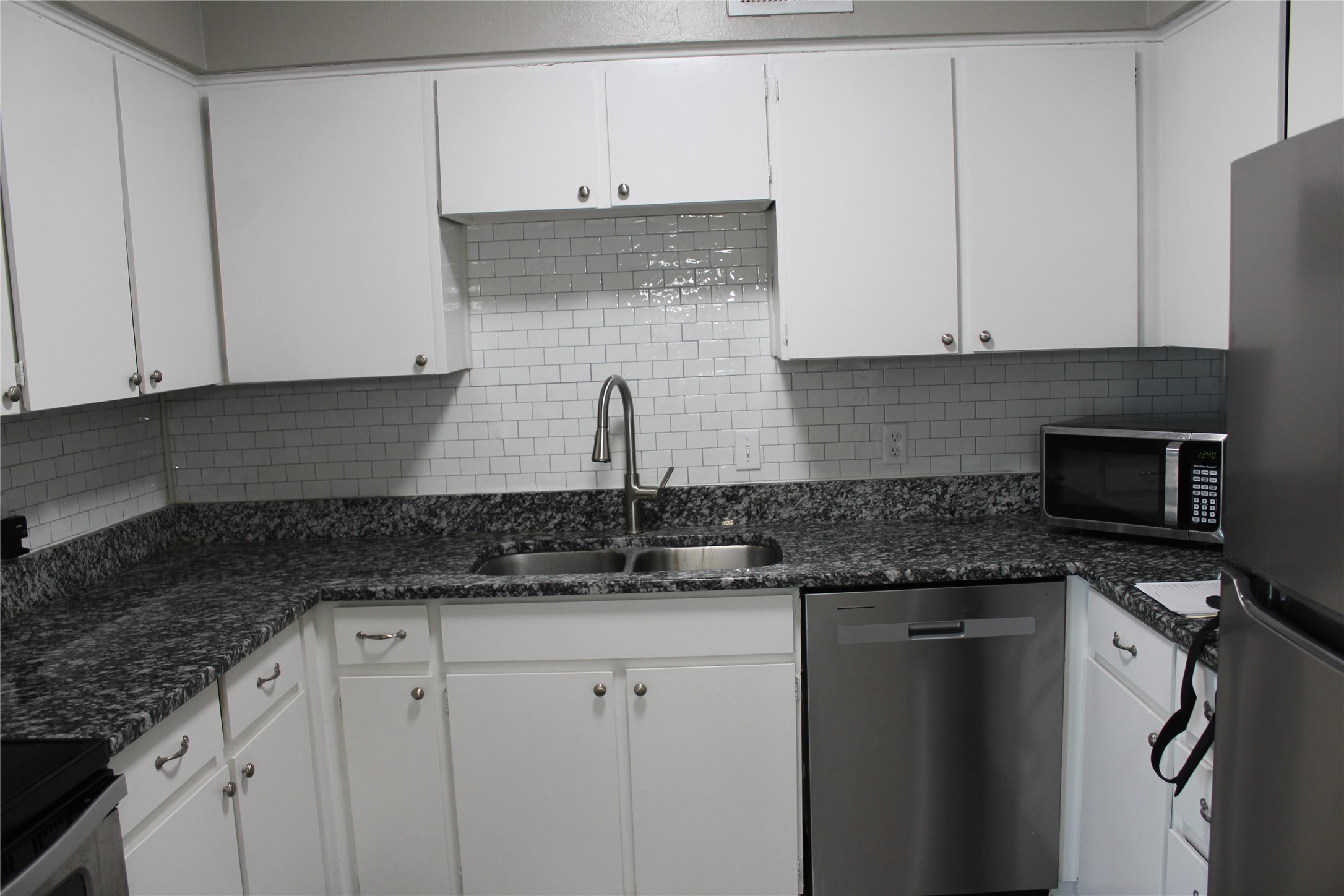 428 N Dallas Avenue Lancaster TX 75146