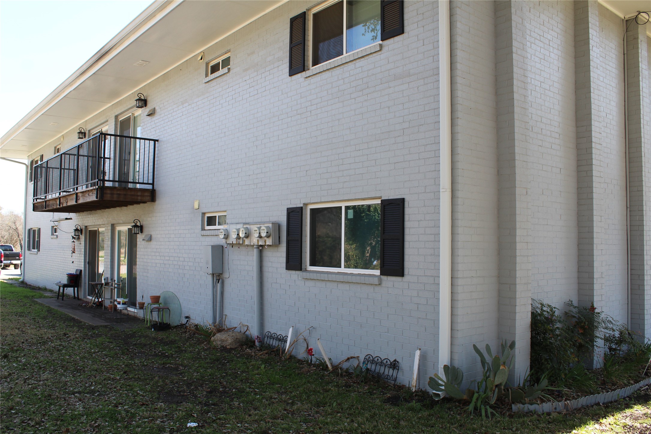 428 N Dallas Avenue Lancaster TX 75146
