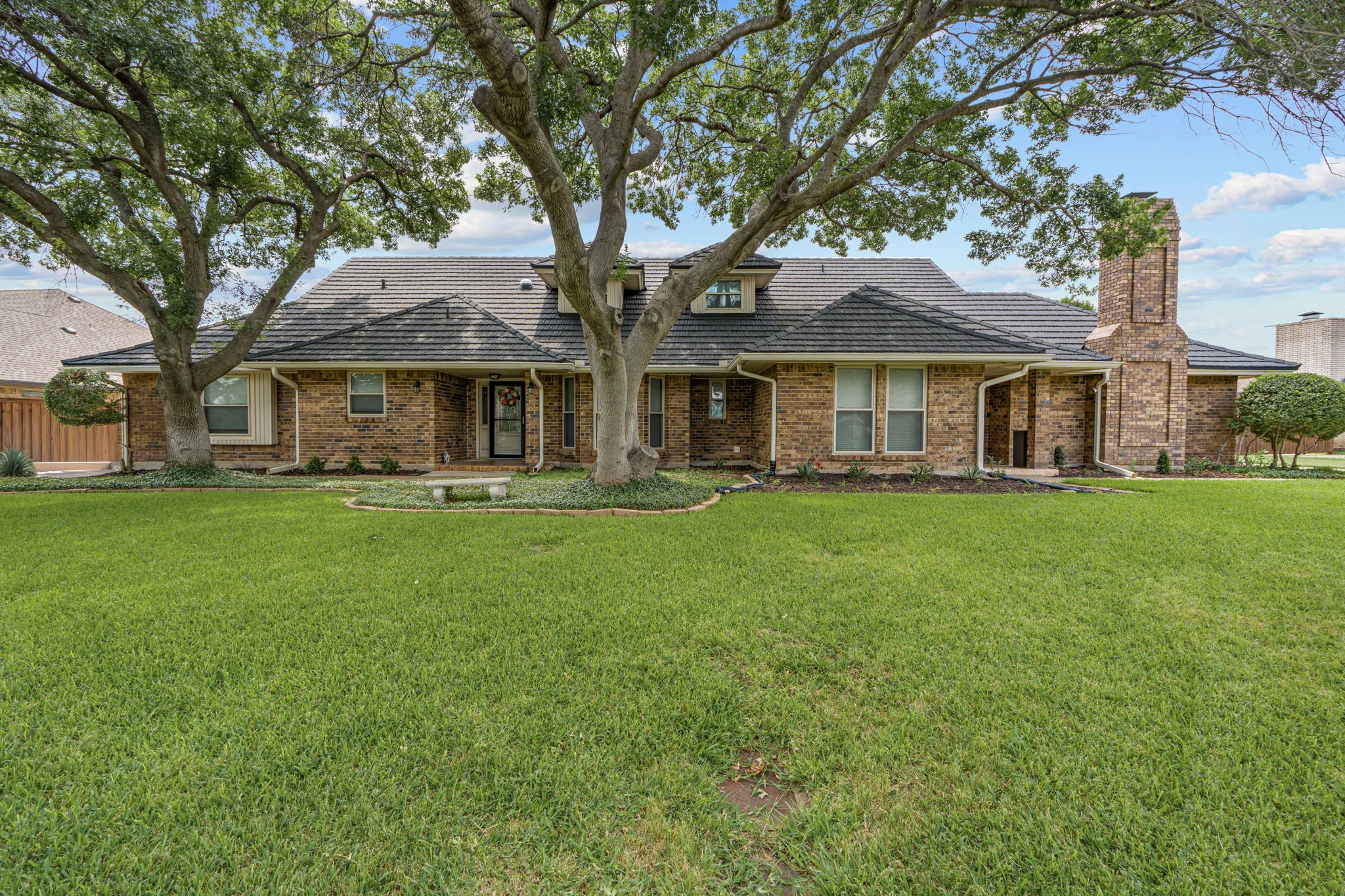 5111/5109 Ledgestone Drive Fort Worth TX 76132