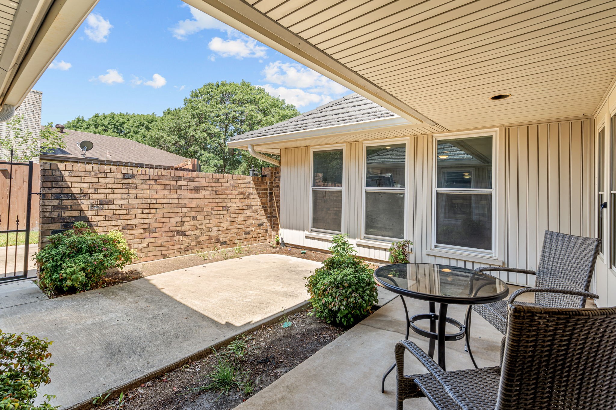 5111/5109 Ledgestone Drive Fort Worth TX 76132