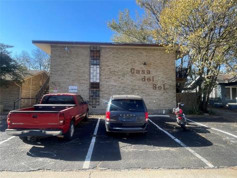 322 S Waco Street Weatherford TX 76086