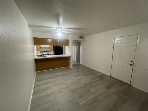 322 S Waco Street Weatherford TX 76086