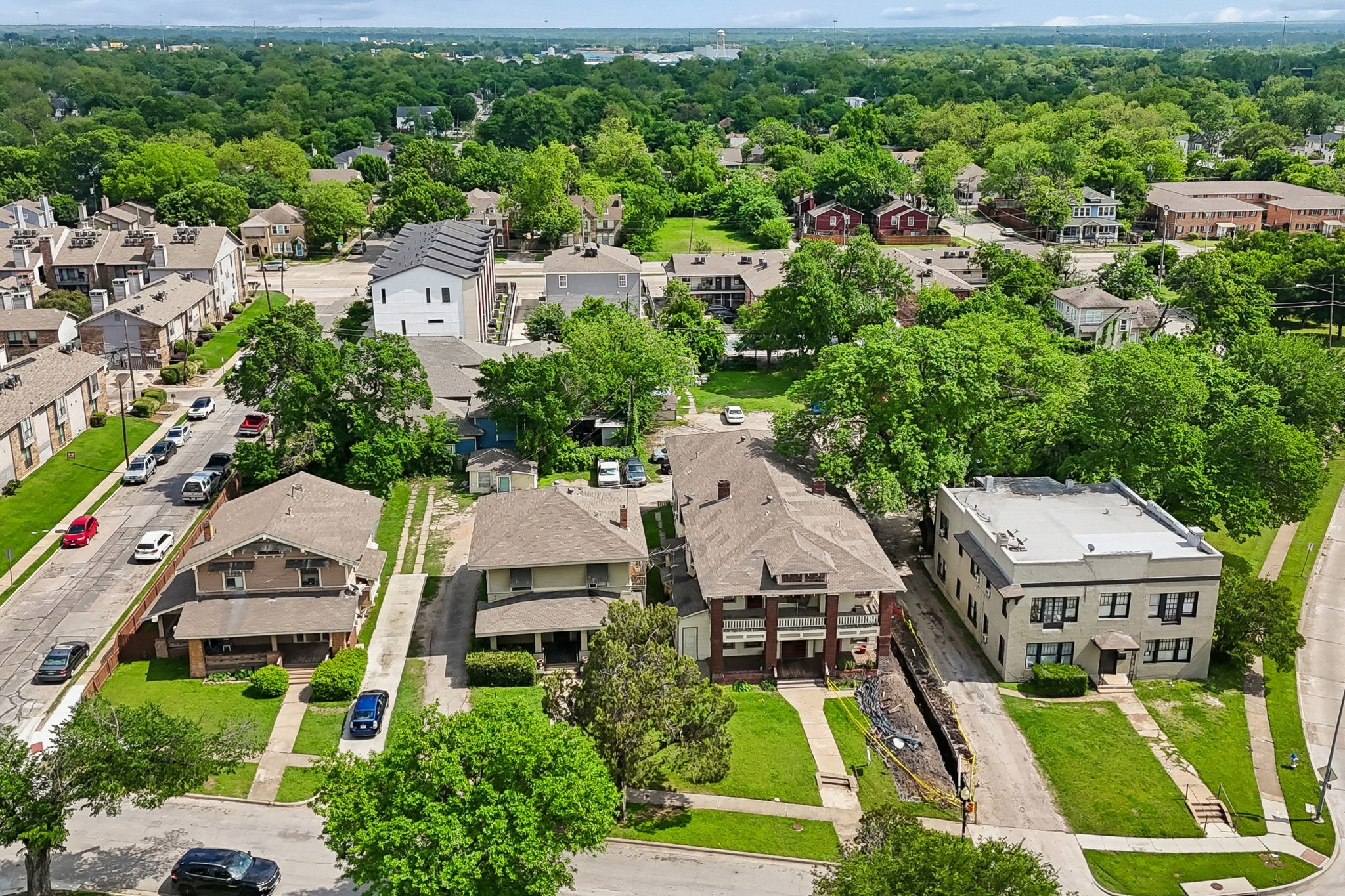 5200-5210 Reiger Avenue Dallas TX 75214