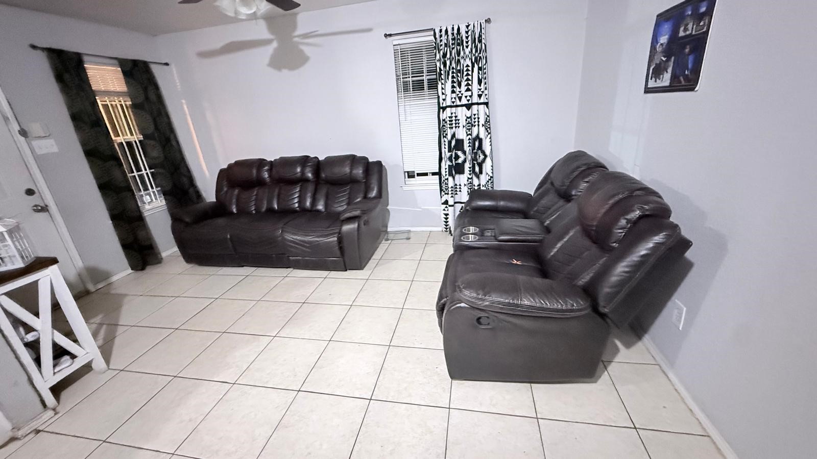 1419 E Robert Street Fort Worth TX 76104