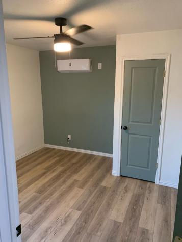 203 E Bremond Street Ennis TX 75119