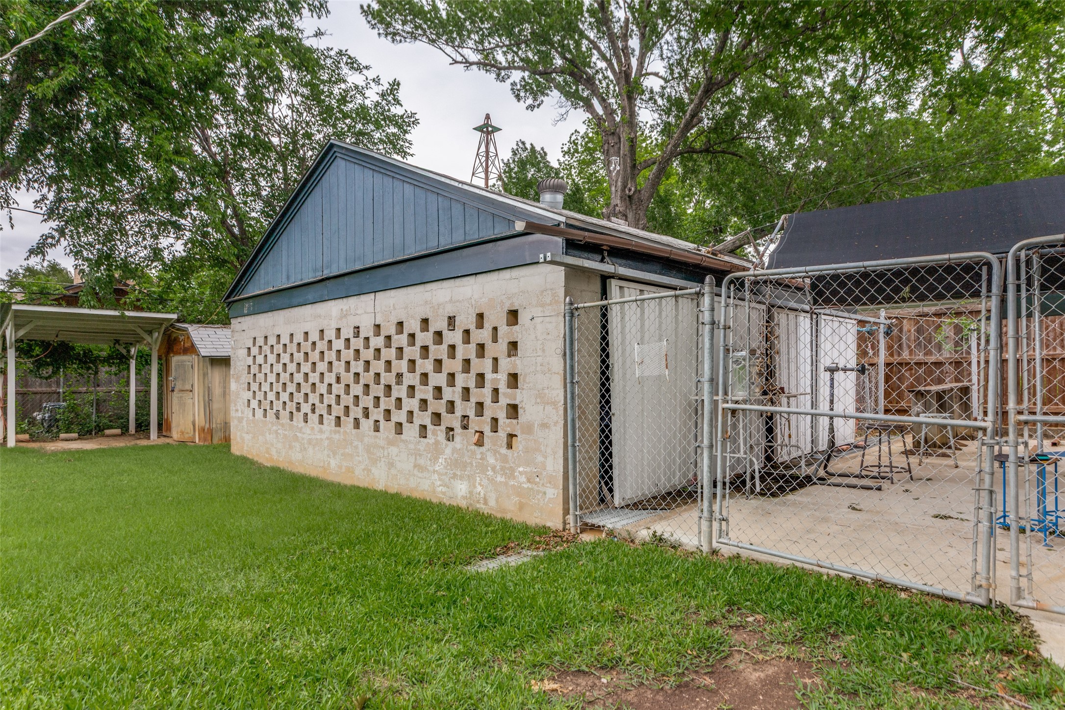 2336 Edwin Street Fort Worth TX 76110