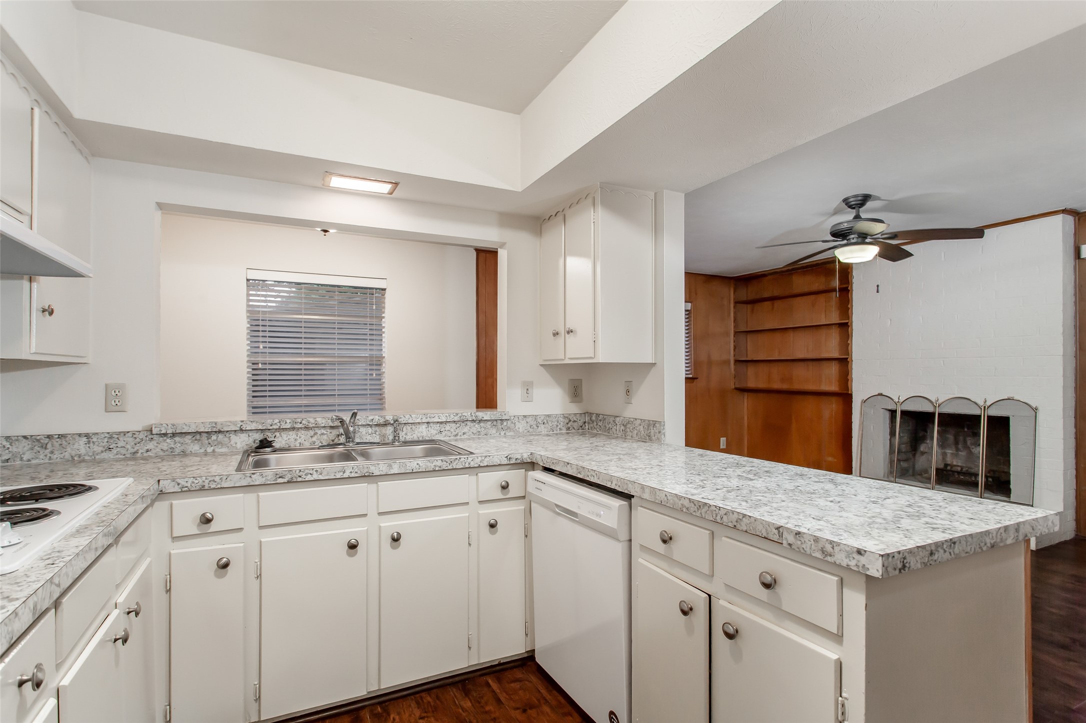 7544 Brentcove Circle Dallas TX 75214