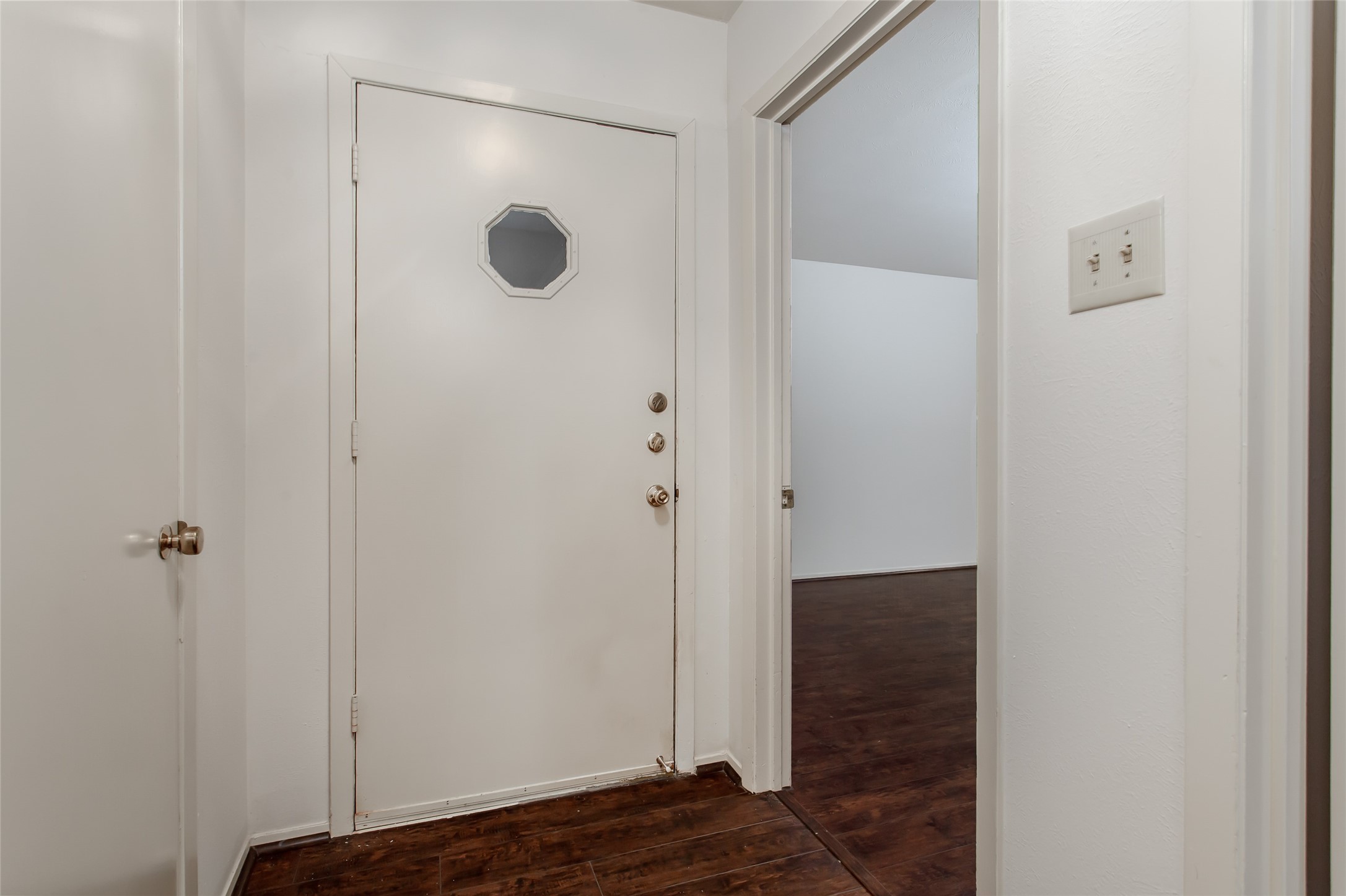7544 Brentcove Circle Dallas TX 75214