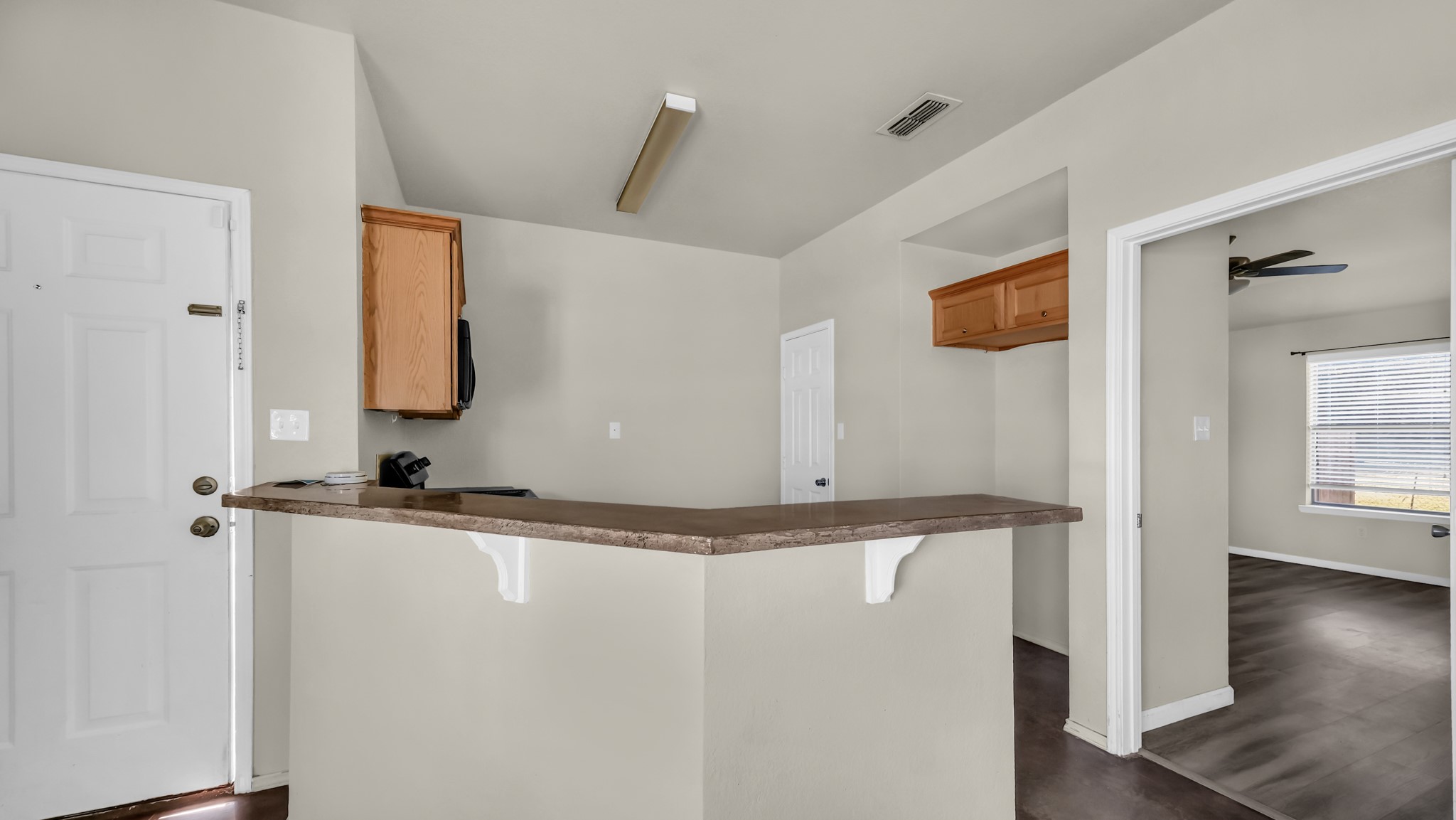 141 Lindas Creek Lane Weatherford TX 76088