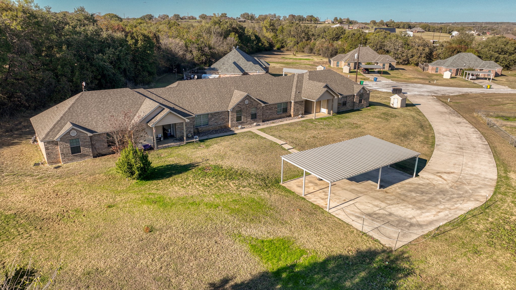 141 Lindas Creek Lane Weatherford TX 76088