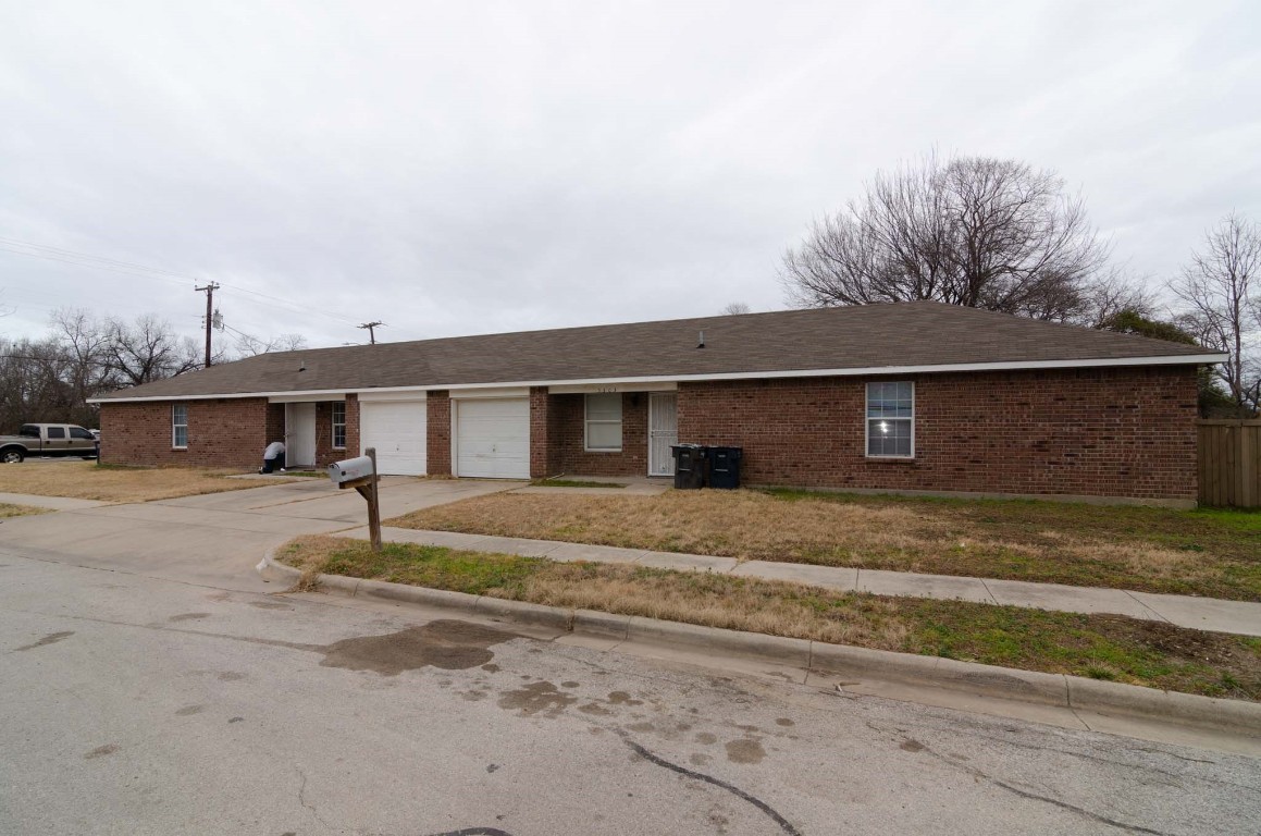 5301 Rudd Street Fort Worth TX 76105