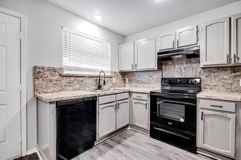 1403 Courtney Place Cleburne TX 76033