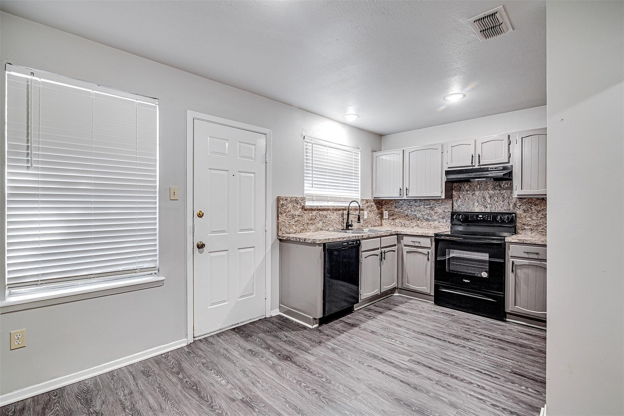 1403 Courtney Place Cleburne TX 76033