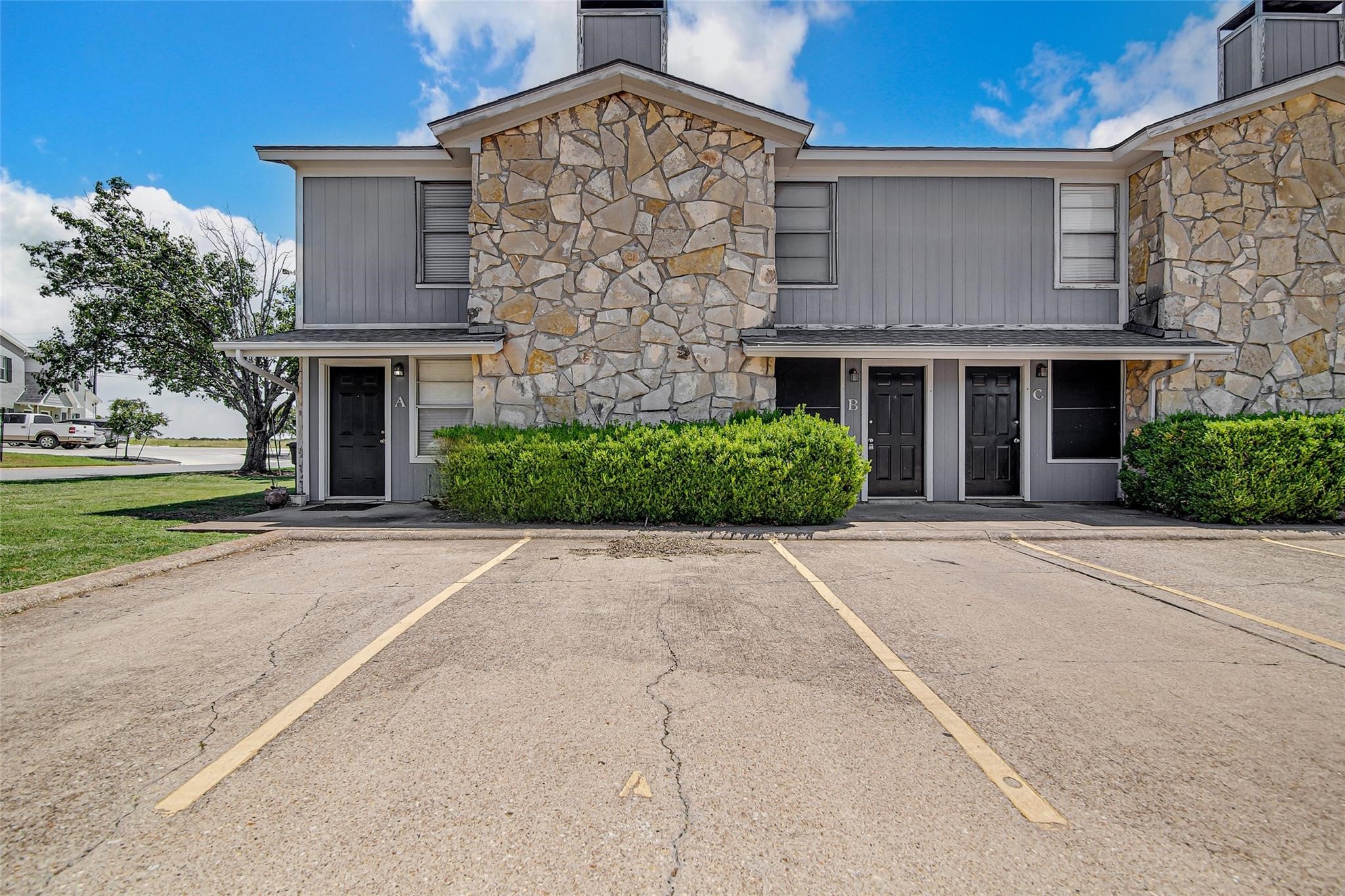 1403 Courtney Place Cleburne TX 76033