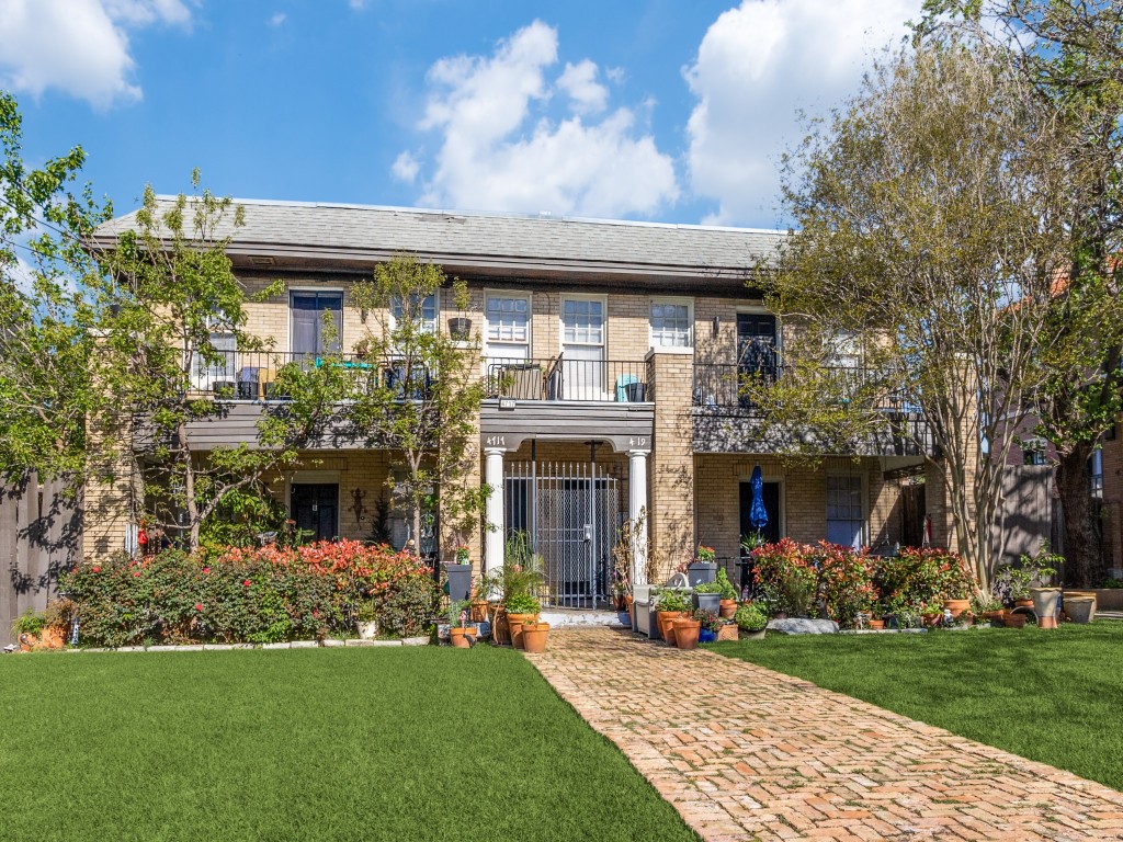 4717 Gaston Avenue Dallas TX 75246