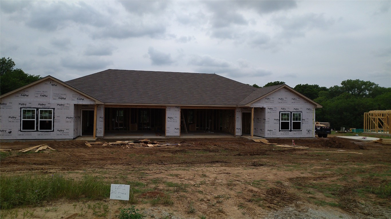 201 Hoover Lane Azle TX 76020