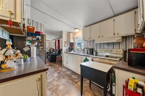 112 Woodlake Lane Axtell TX 76624