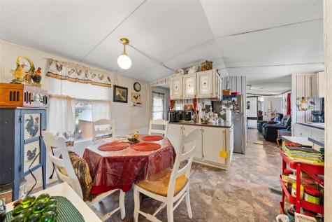 112 Woodlake Lane Axtell TX 76624