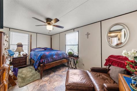 112 Woodlake Lane Axtell TX 76624