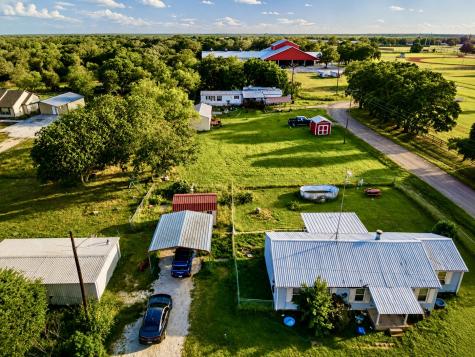 112 Woodlake Lane Axtell TX 76624