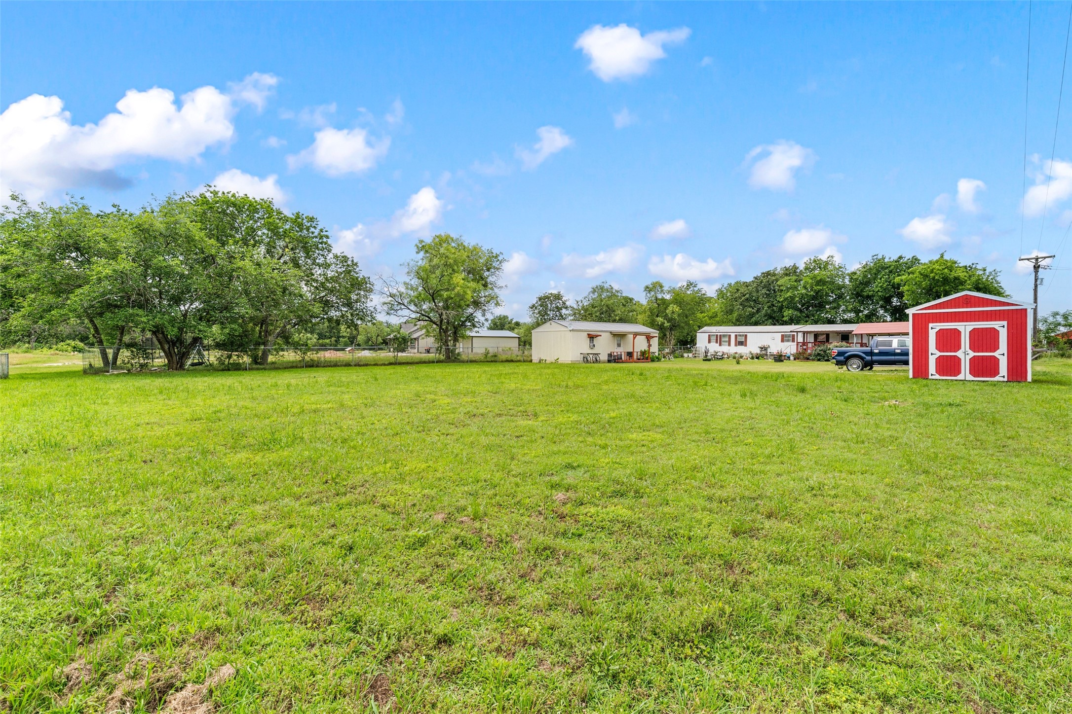 112 Woodlake Lane Axtell TX 76624