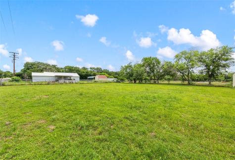 112 Woodlake Lane Axtell TX 76624