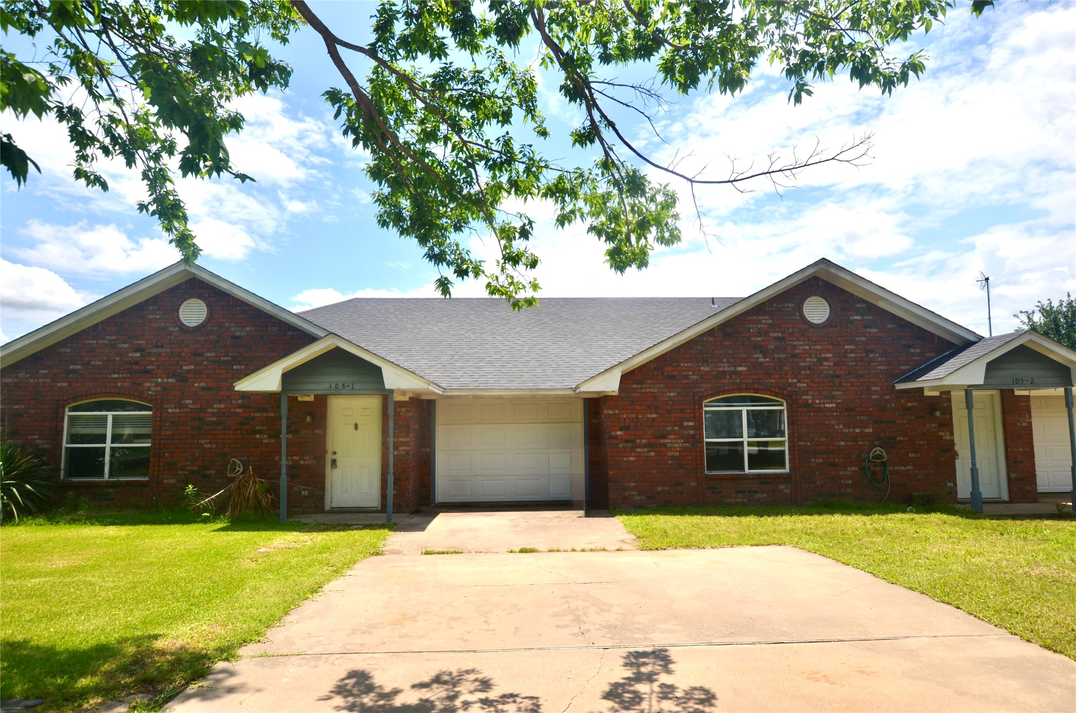 105 Bryant Street Pottsboro TX 75076