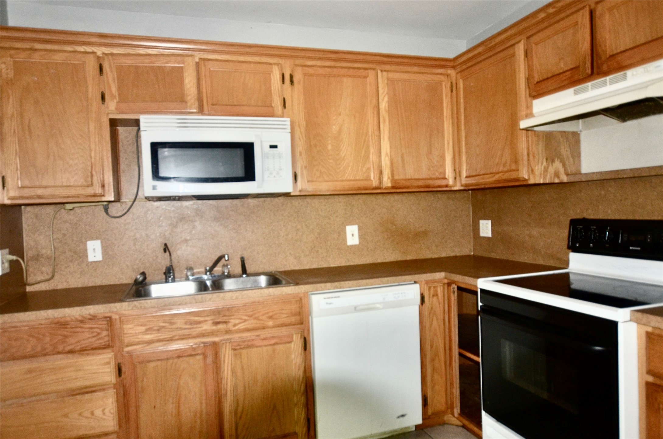 105 Bryant Street Pottsboro TX 75076