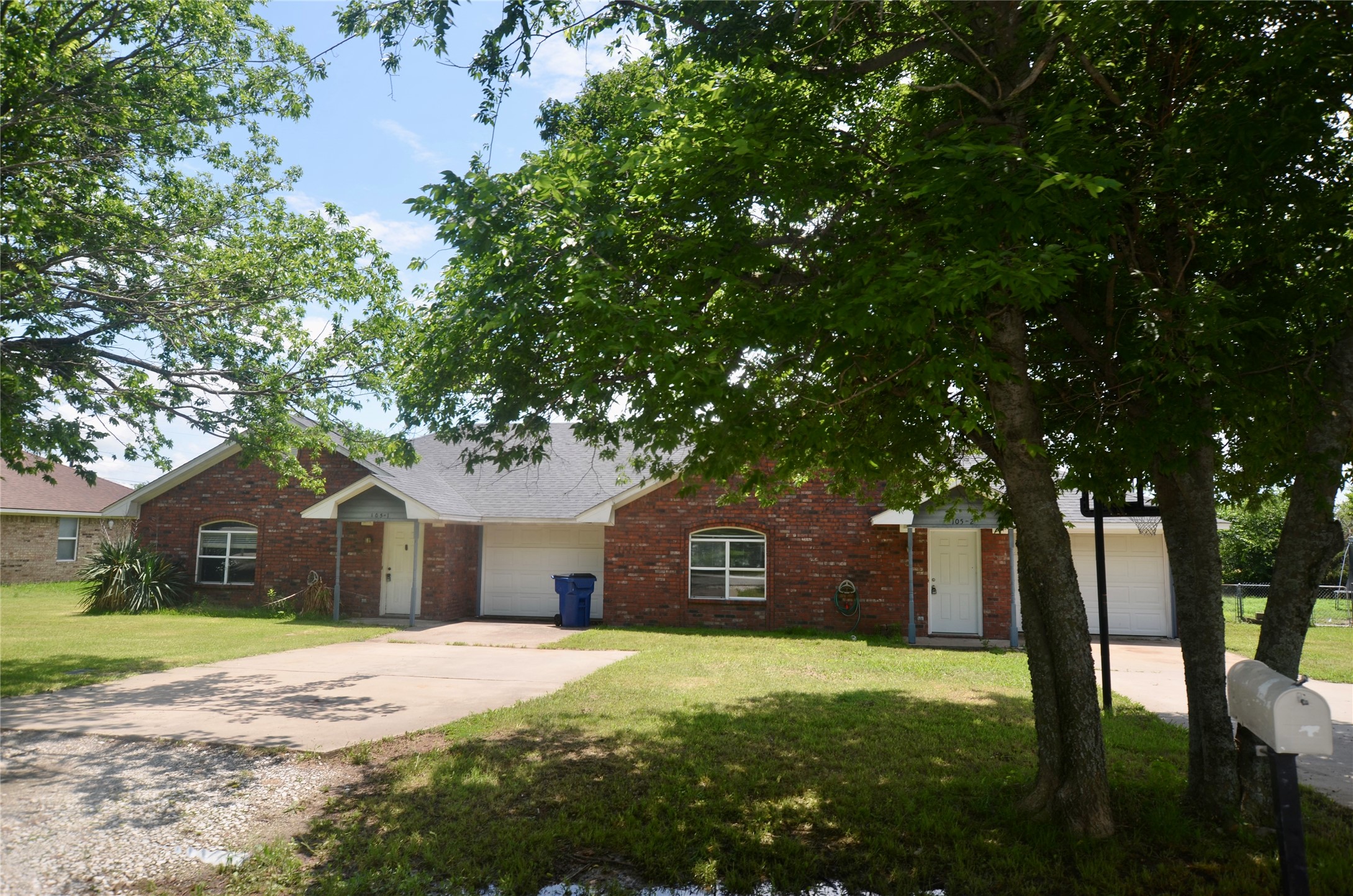 105 Bryant Street Pottsboro TX 75076