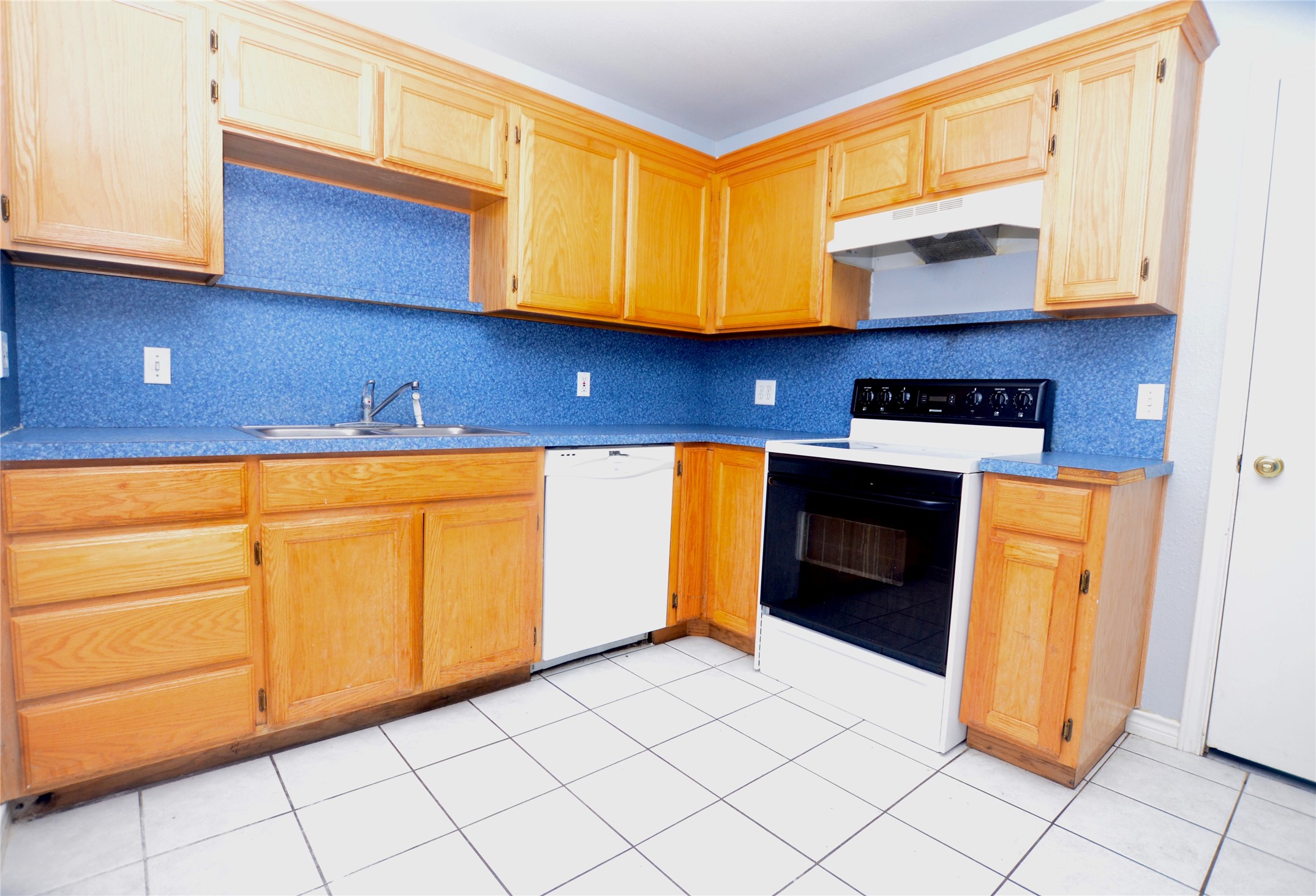 105 Bryant Street Pottsboro TX 75076