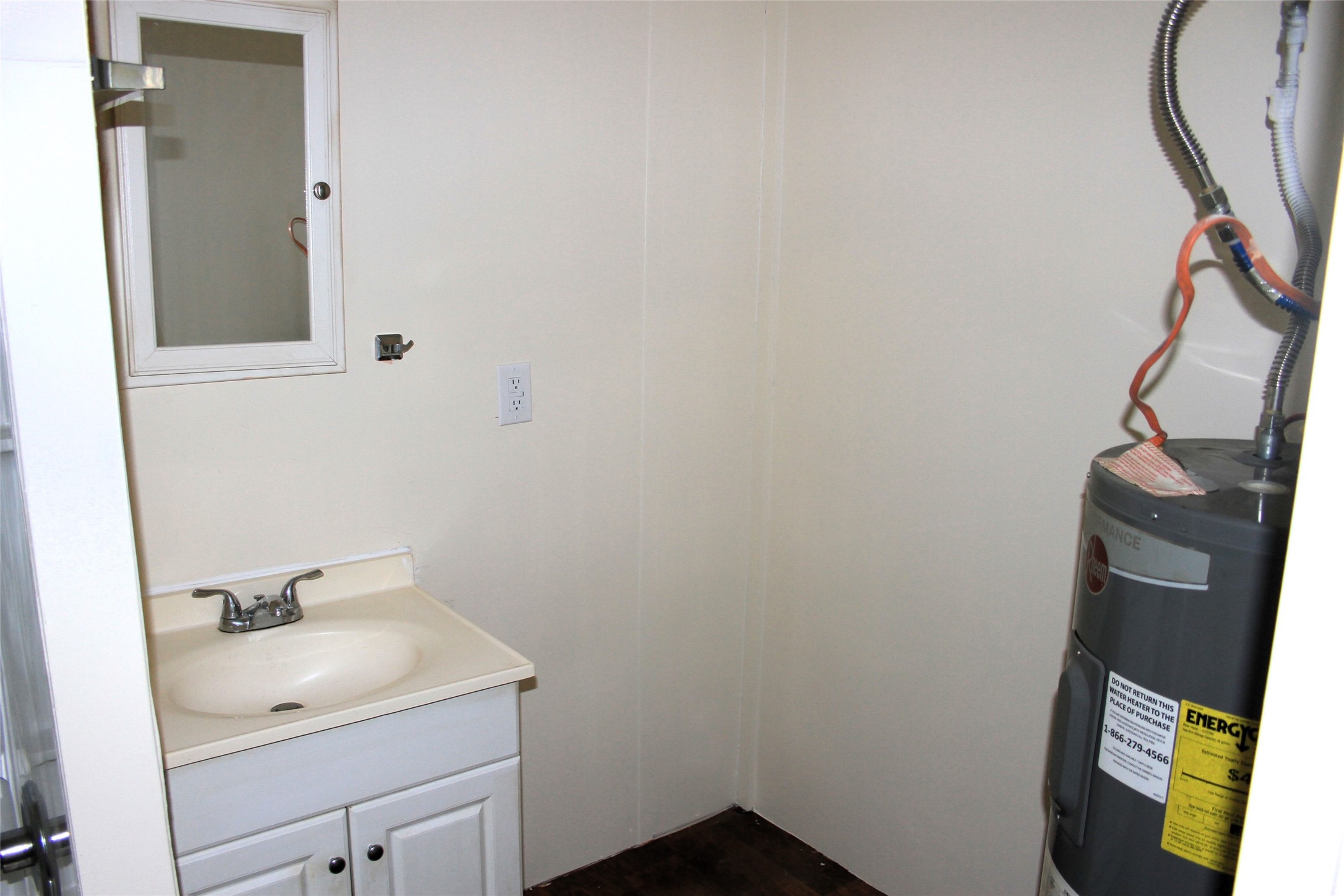 301 E Cedar Street Lometa TX 76853