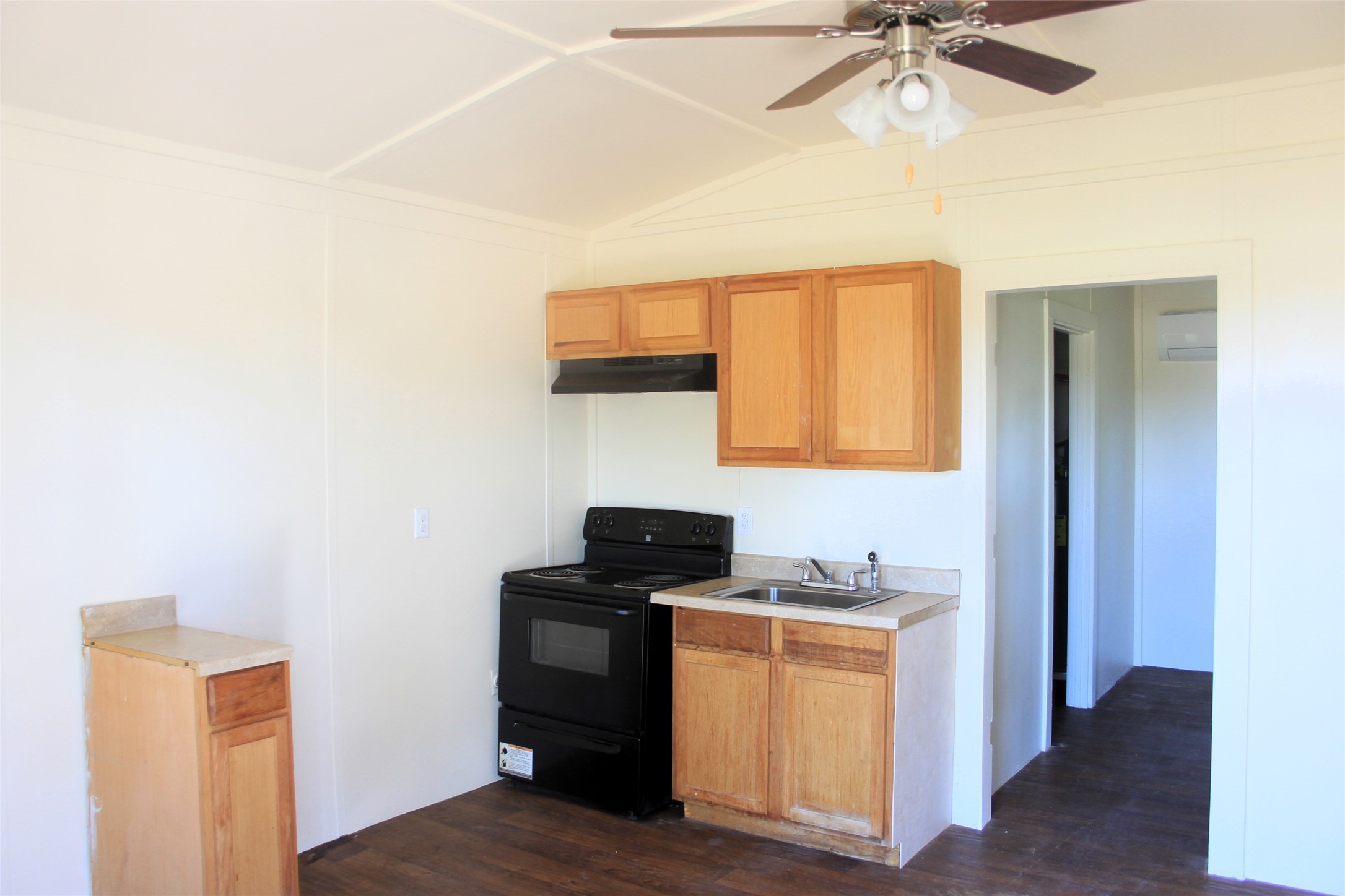 301 E Cedar Street Lometa TX 76853