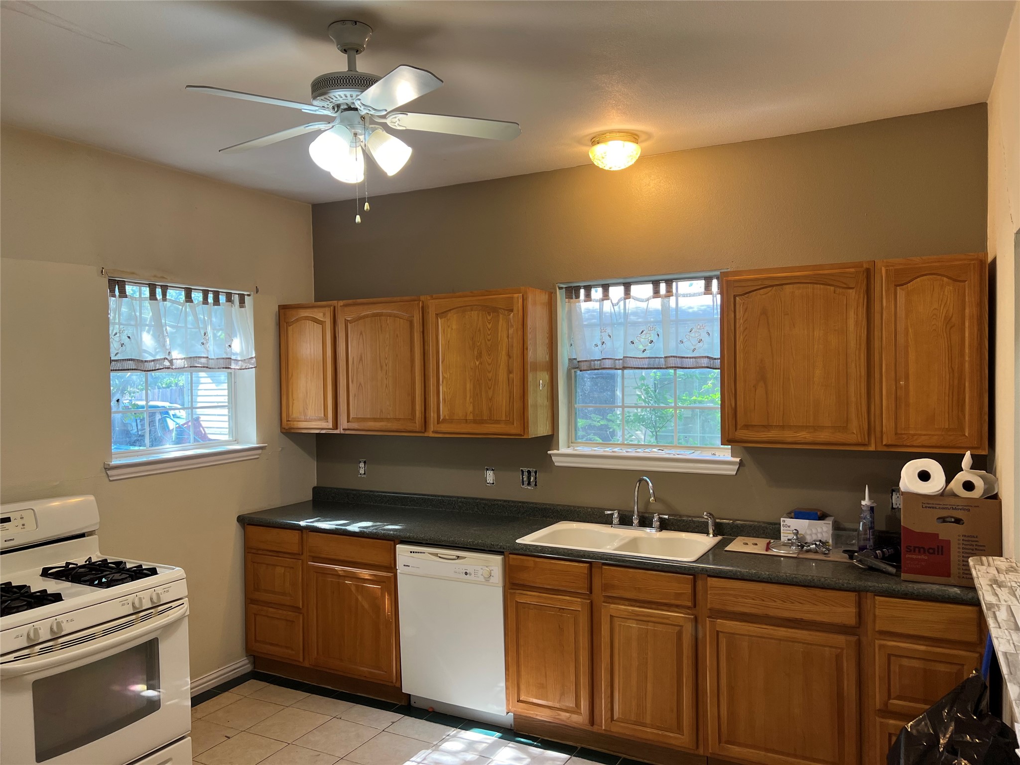 3304 Huron Trail Lake Worth TX 76135