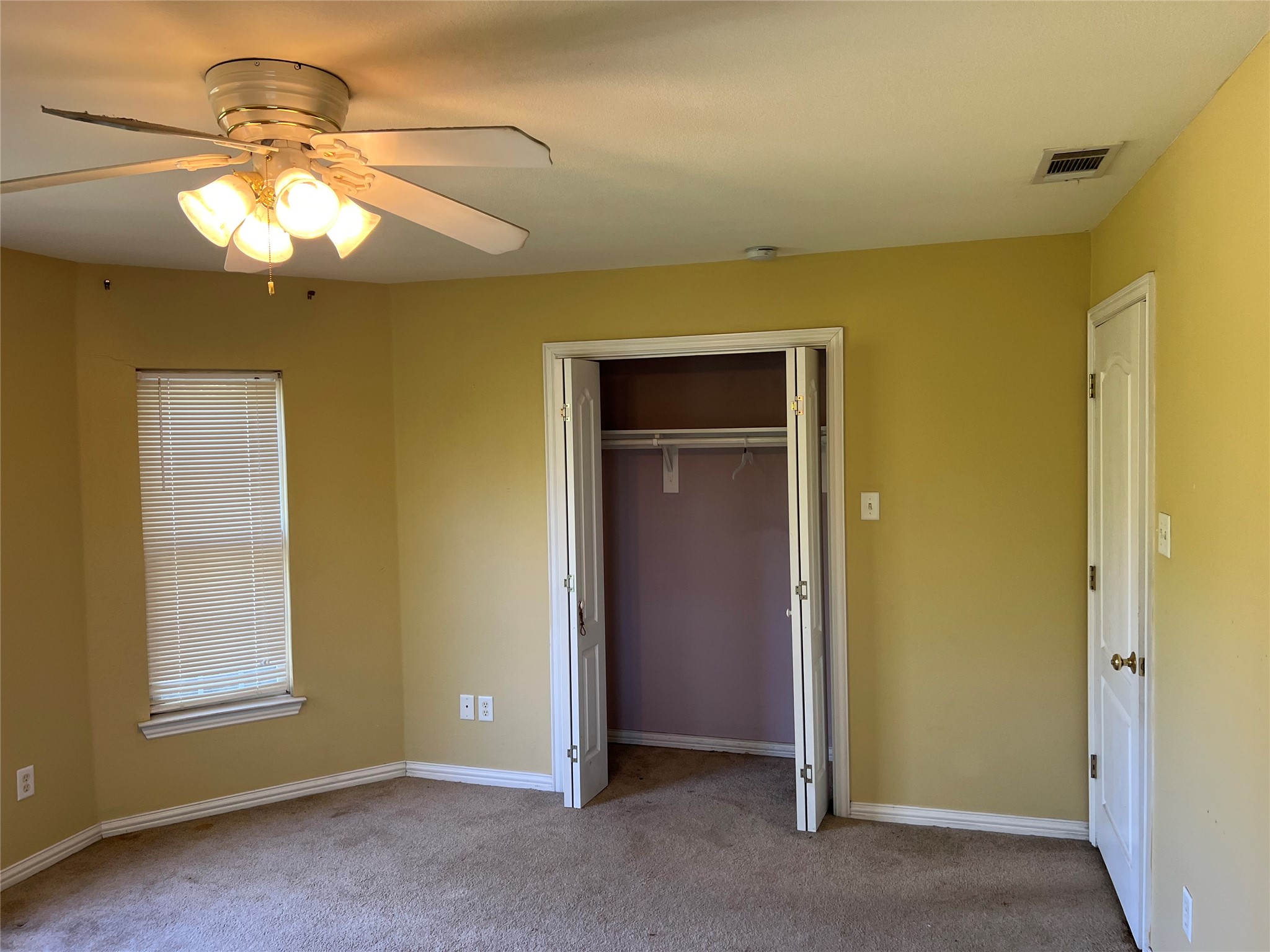 3304 Huron Trail Lake Worth TX 76135