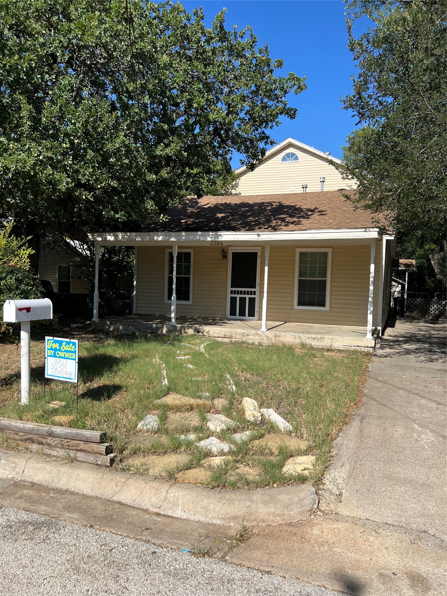 3304 Huron Trail Lake Worth TX 76135