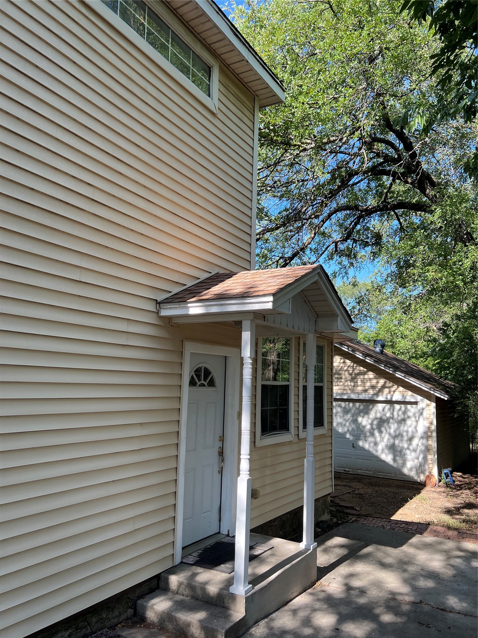 3304 Huron Trail Lake Worth TX 76135