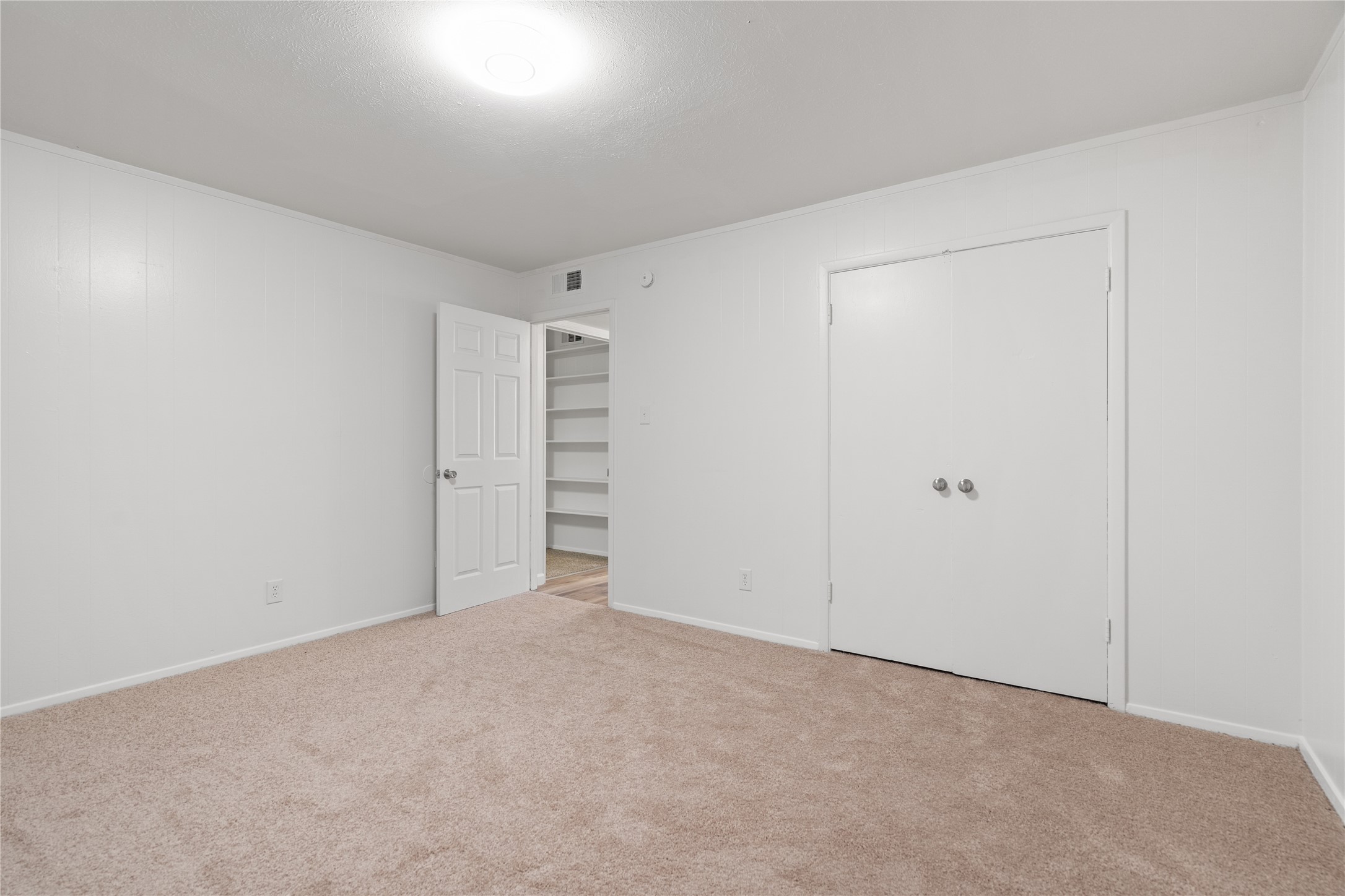 2404 Louise Street Denton TX 76201