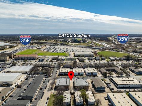 2404 Louise Street Denton TX 76201