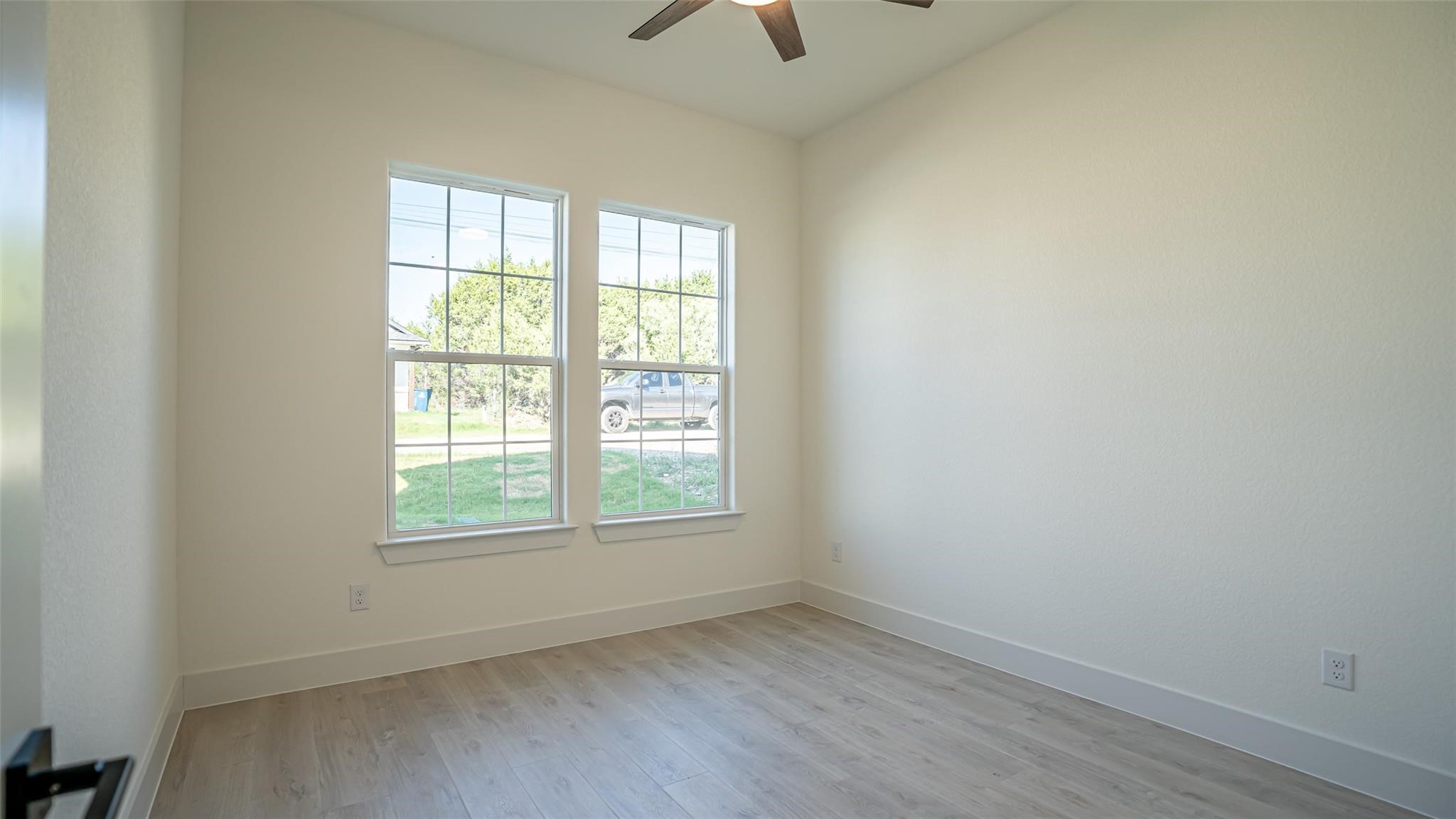 5634, 5702, 5624 Barkridge & Van Horn Drive Granbury TX 76048