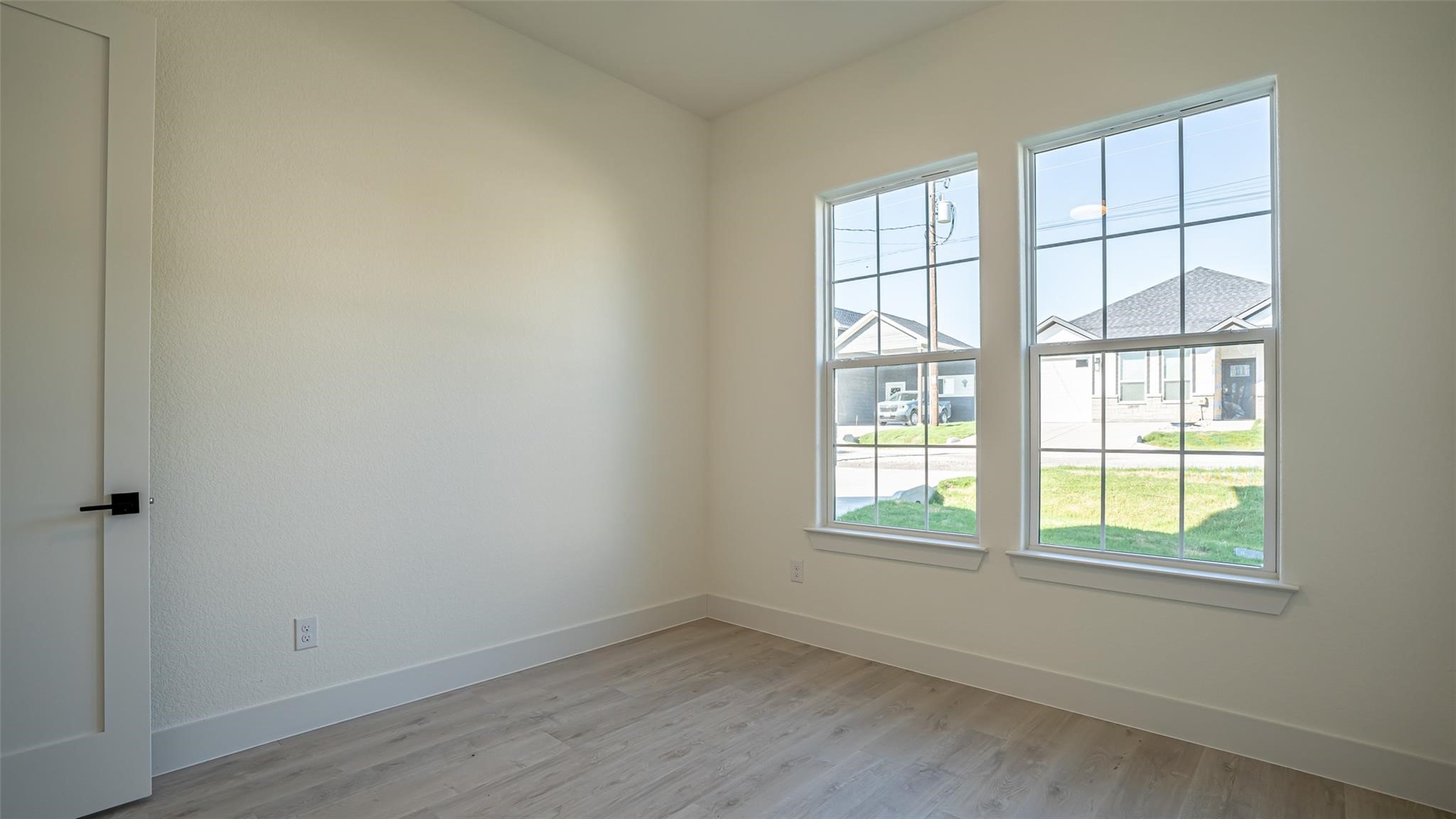5634, 5702, 5624 Barkridge & Van Horn Drive Granbury TX 76048