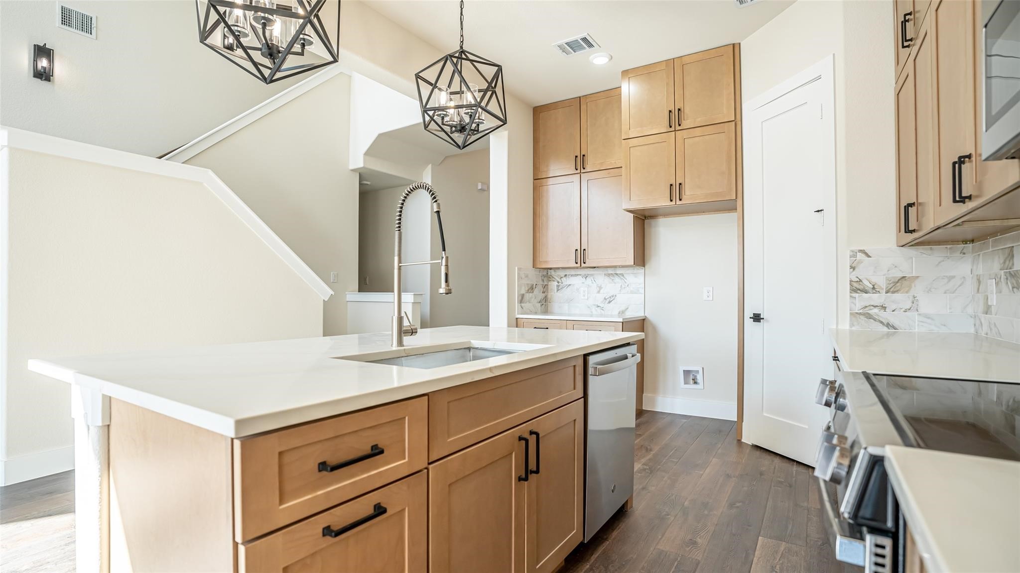 5634, 5702, 5624 Barkridge & Van Horn Drive Granbury TX 76048
