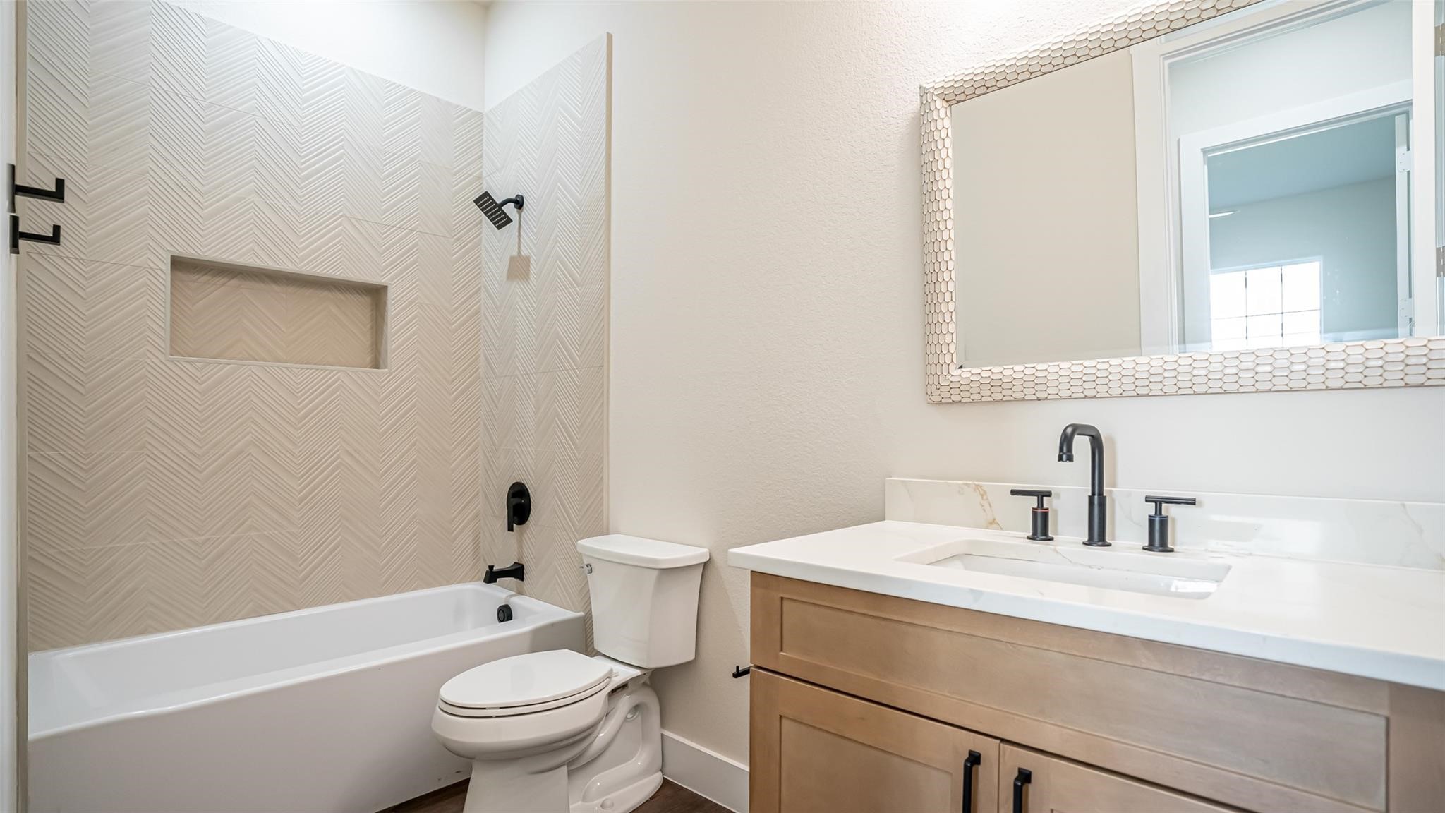 5634, 5702, 5624 Barkridge & Van Horn Drive Granbury TX 76048