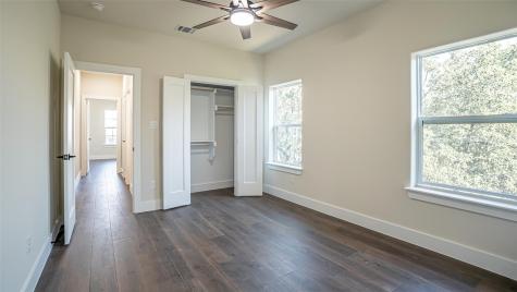 5634, 5702, 5624 Barkridge & Van Horn Drive Granbury TX 76048