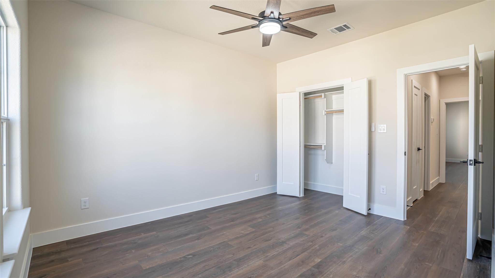 5634, 5702, 5624 Barkridge & Van Horn Drive Granbury TX 76048
