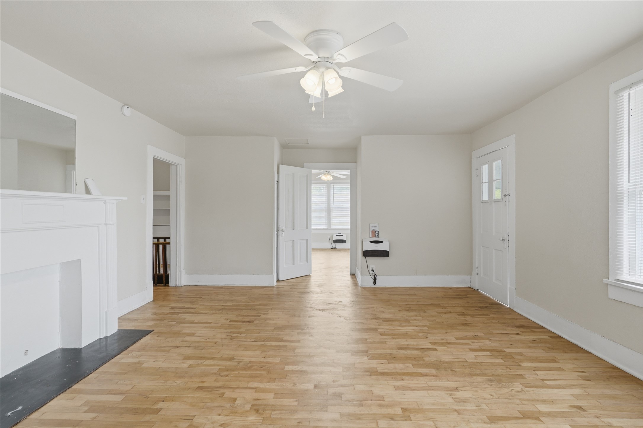 505 W Morgan Street Denison TX 75020