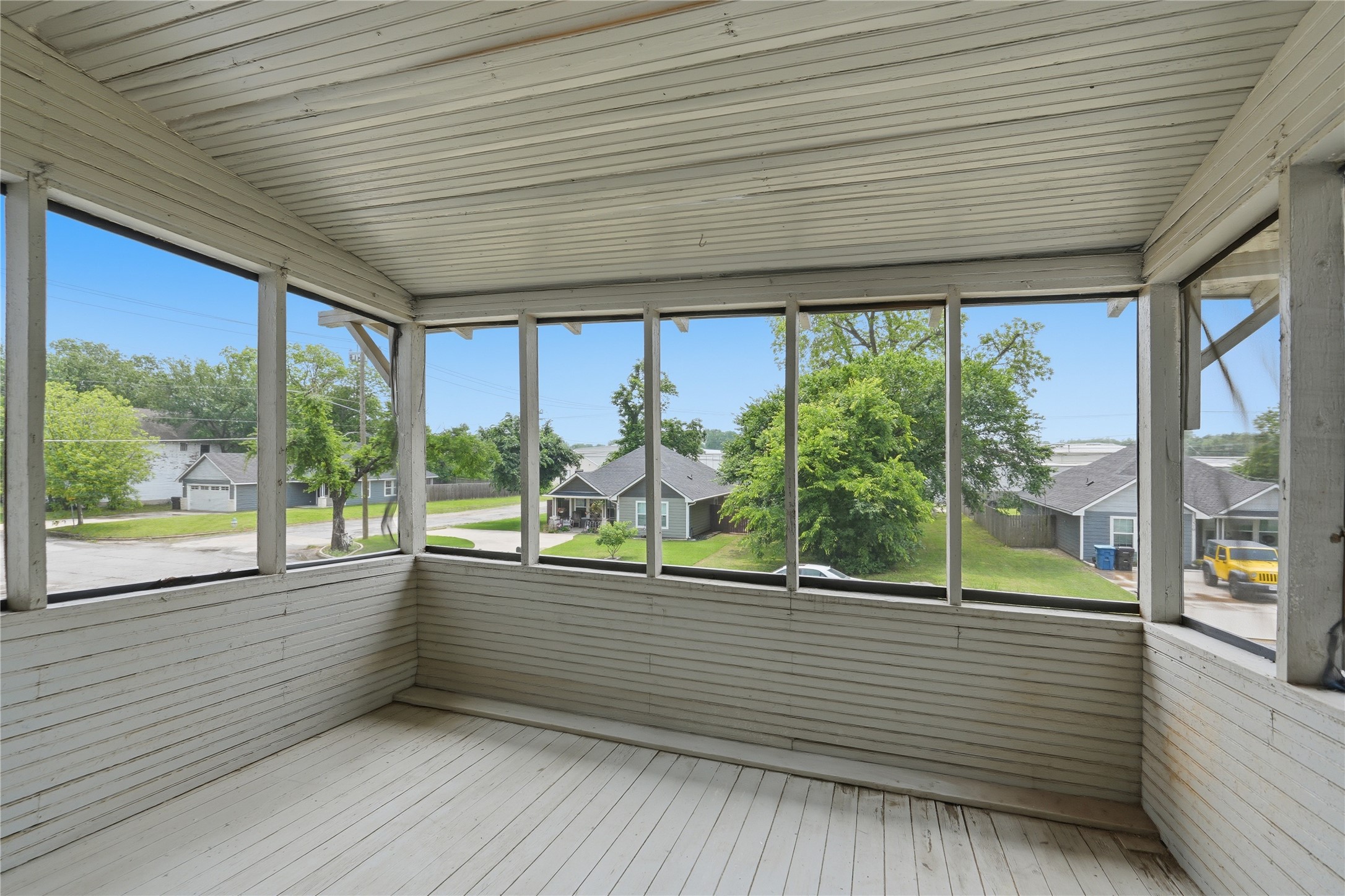 505 W Morgan Street Denison TX 75020