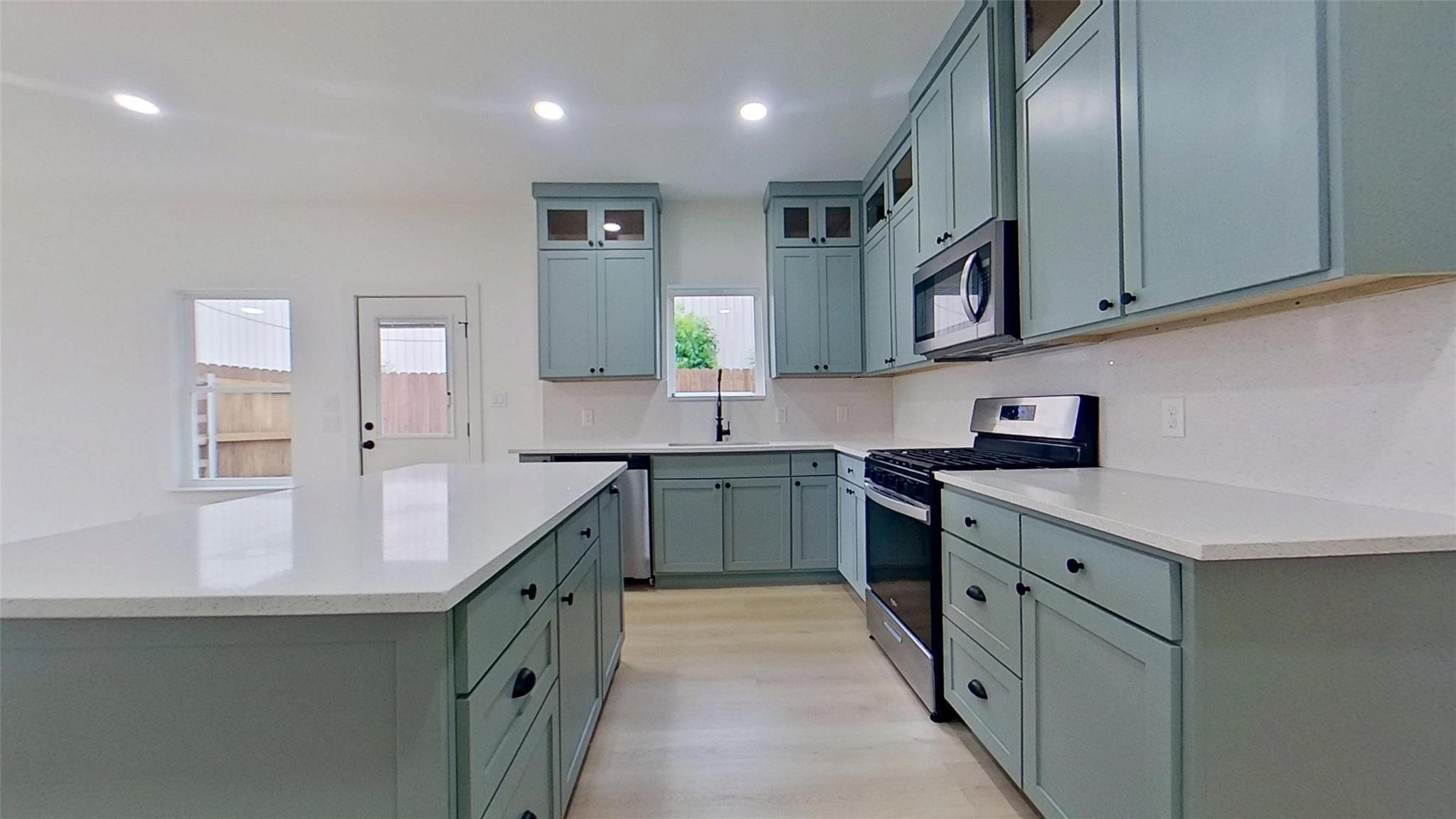 406 Indiana Street Arlington TX 76011